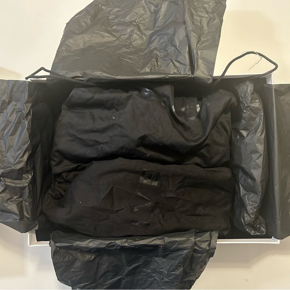 GIVENCHY MARSHMALLOW SLIDER SANDAL BLACK SIZE 39 - Picture 4 of 7